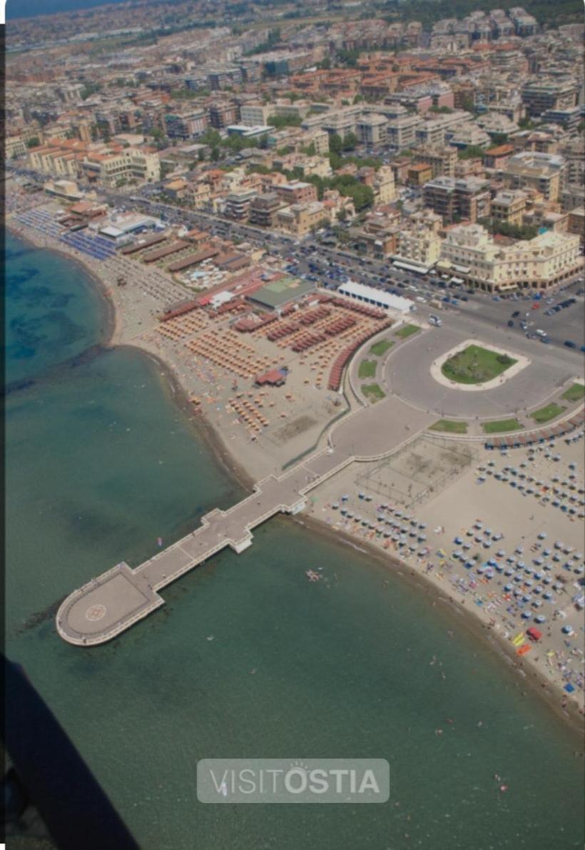 Attico Granelli Di Sabbia Apartment Lido di Ostia Exterior photo